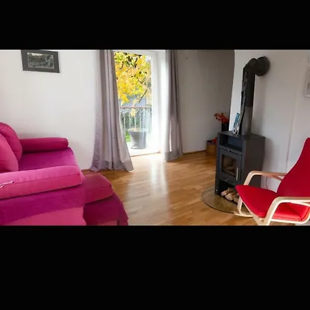 Alexander Apartment *